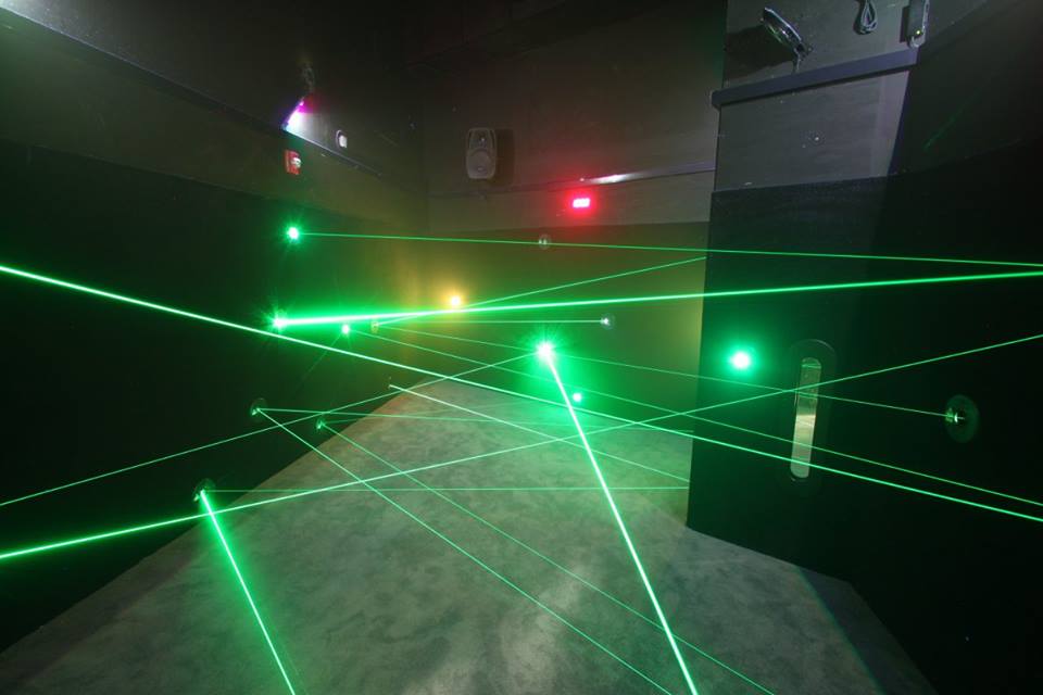 Flippo's Laser Maze